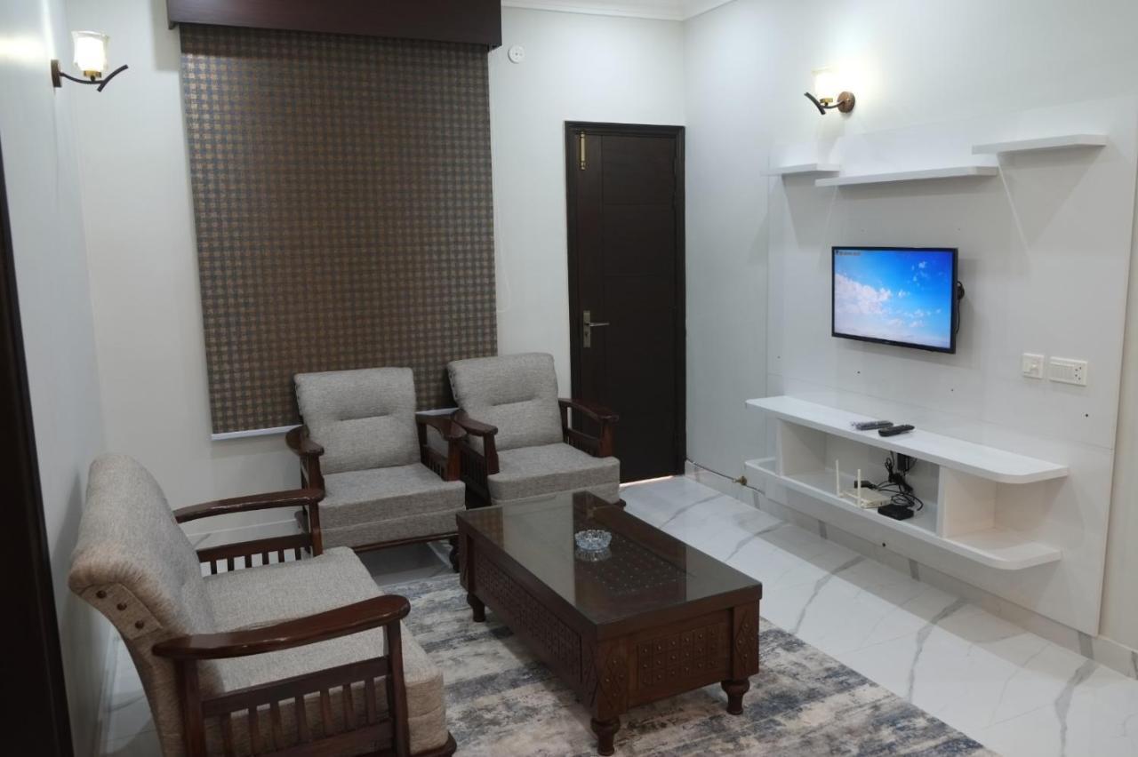 קראצ'י Al Rasheed Apartments Second Floor Apartment מראה חיצוני תמונה