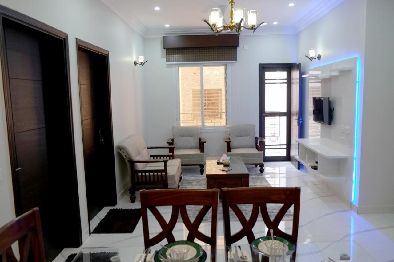 קראצ'י Al Rasheed Apartments Second Floor Apartment מראה חיצוני תמונה