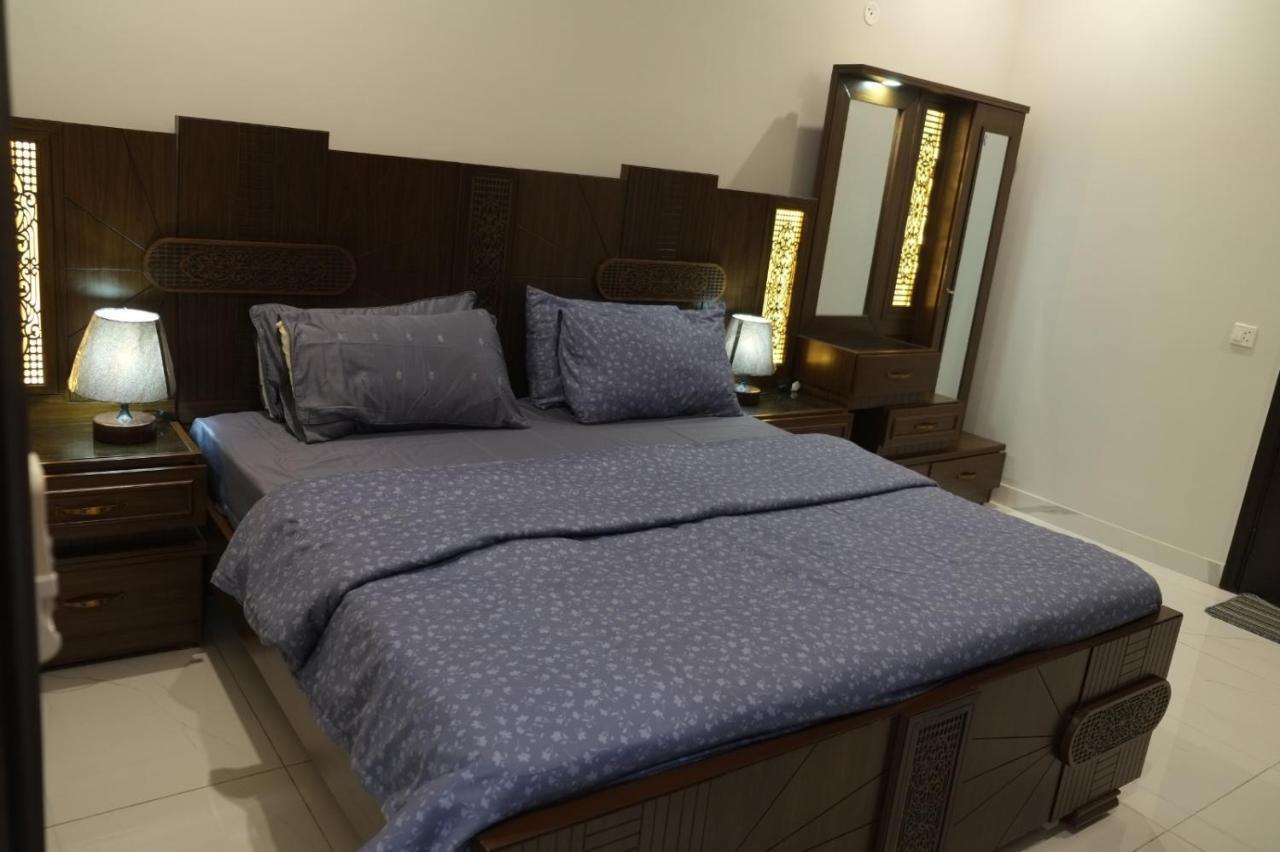 קראצ'י Al Rasheed Apartments Second Floor Apartment מראה חיצוני תמונה