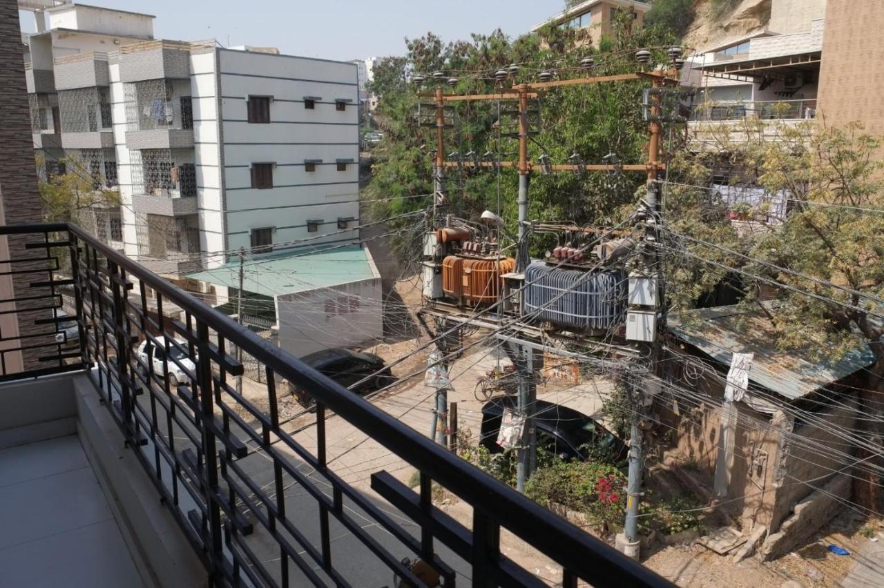 קראצ'י Al Rasheed Apartments Second Floor Apartment מראה חיצוני תמונה